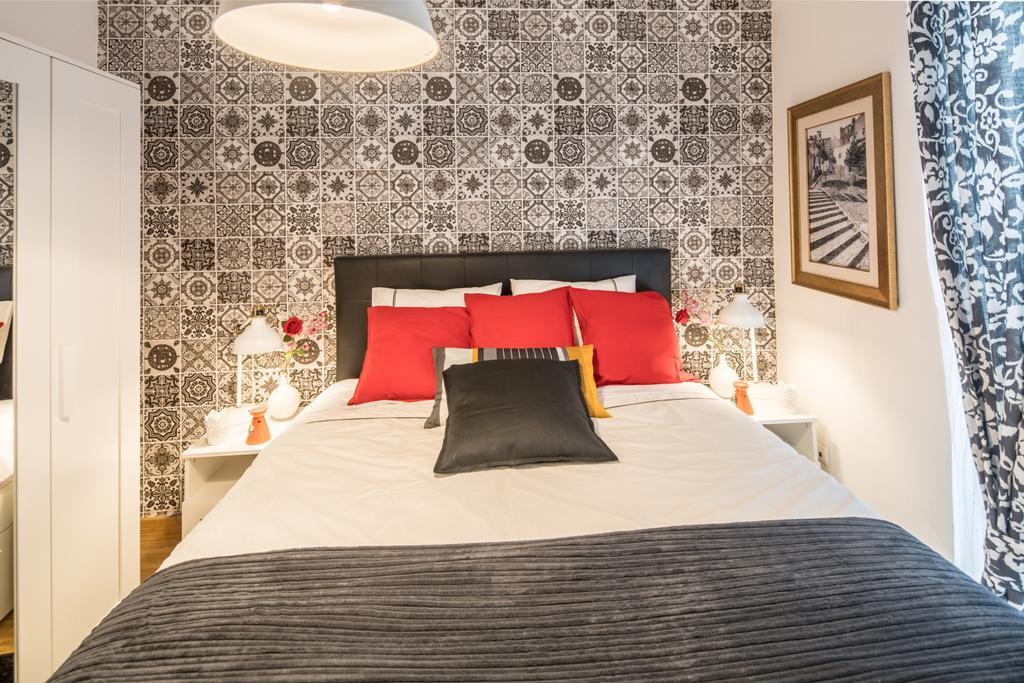 Апартаменты Lisbon Fragrances Экстерьер фото