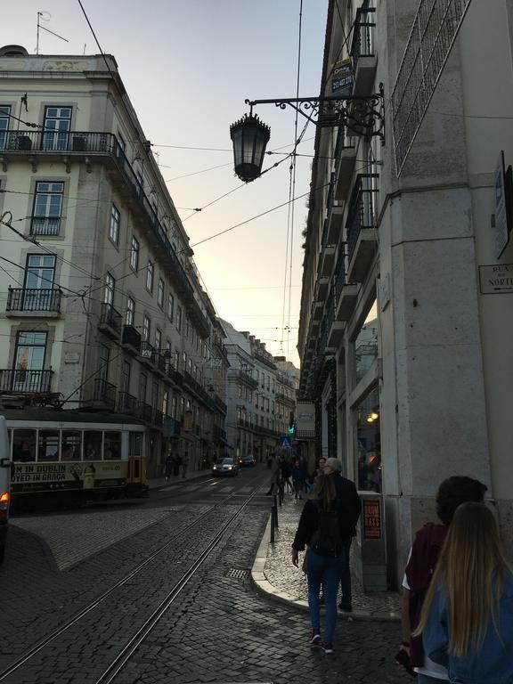 Апартаменты Lisbon Fragrances Экстерьер фото